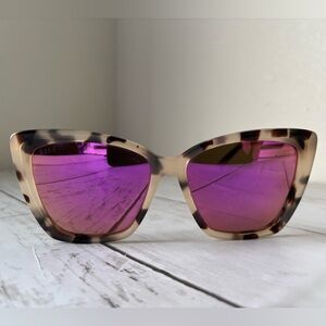 Diff Becky Cateye Oversized Sunglasses- Tortoise Pink